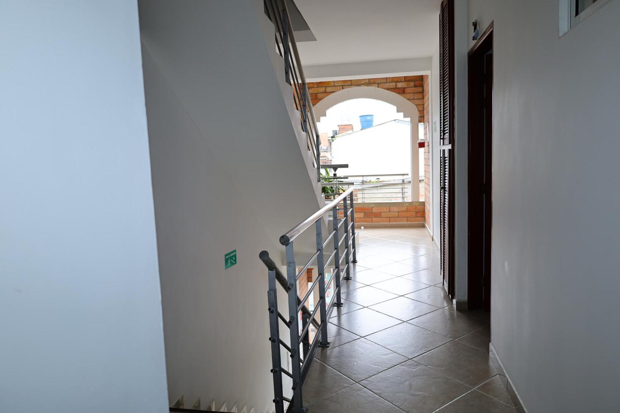 Ayenda Torre 2 Hotel Apartado Exterior photo