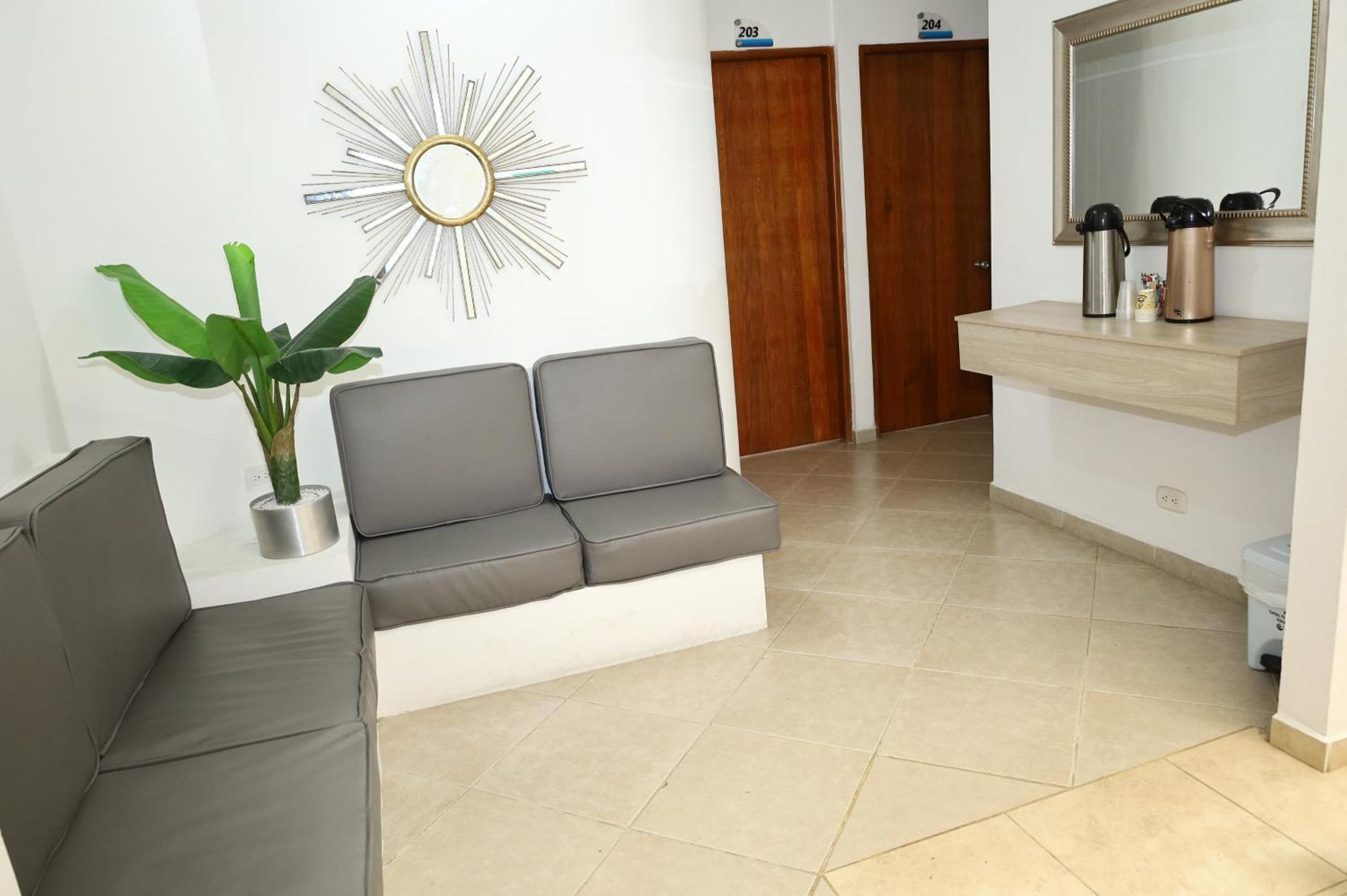 Ayenda Torre 2 Hotel Apartado Exterior photo