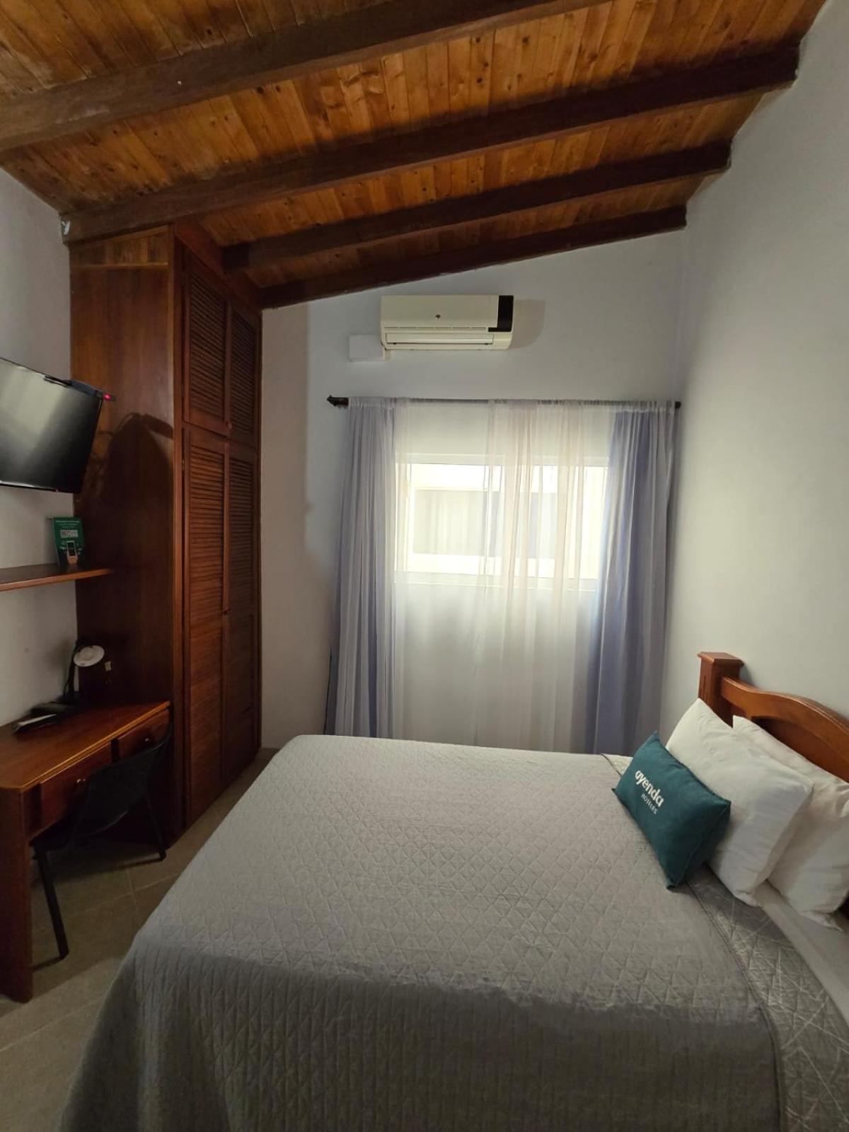 Ayenda Torre 2 Hotel Apartado Exterior photo